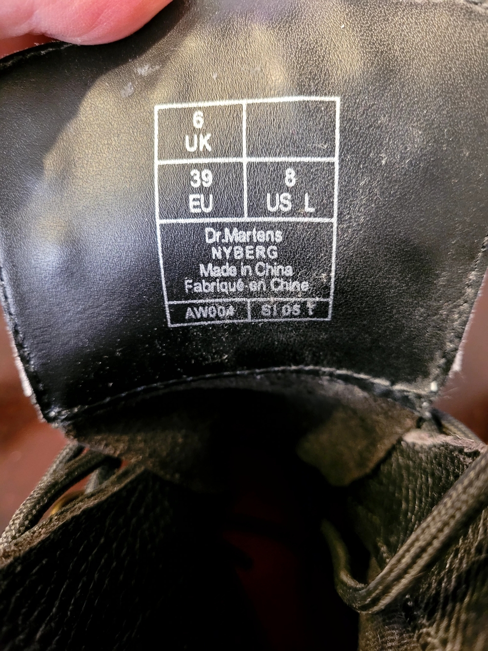 Dr. Martens Black Leather Lace-Up Boots with Red Eyelets, Floral Embroidery. 8w - Picture 5 of 7